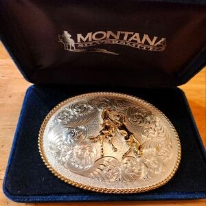 NWOT Montana Silversmiths Horse Belt Buckle